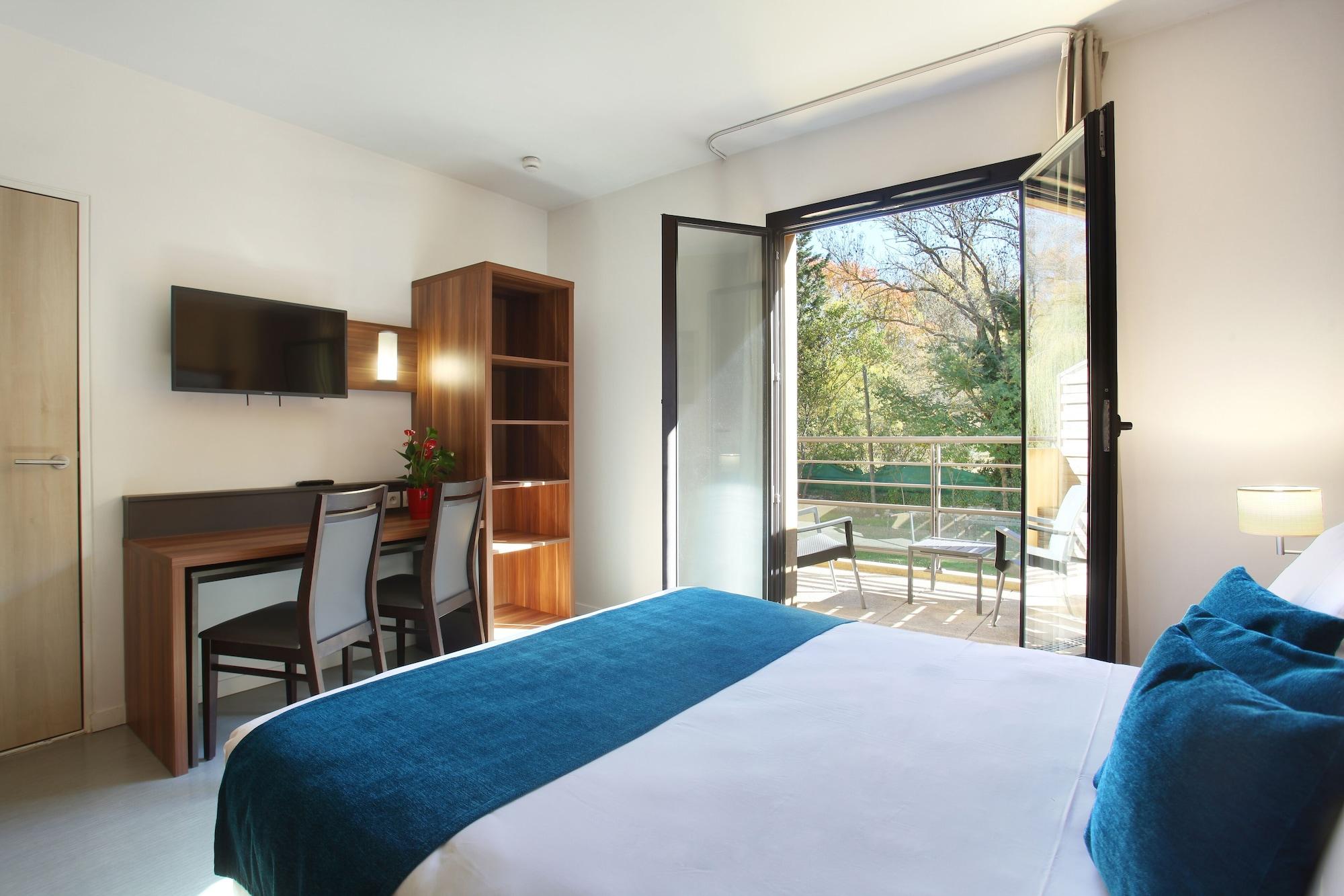 Aix En Provence Sud Tgv Apartahotel 4*